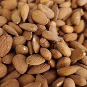 ALMENDRA ENTERA CON CASCARA X 250 gr